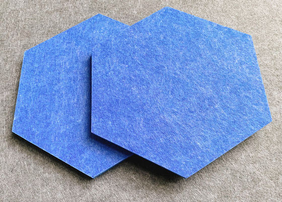 Çok renkli tiyatro Hexagon Ses emici panelleri Baffles Tırnak kurulumları